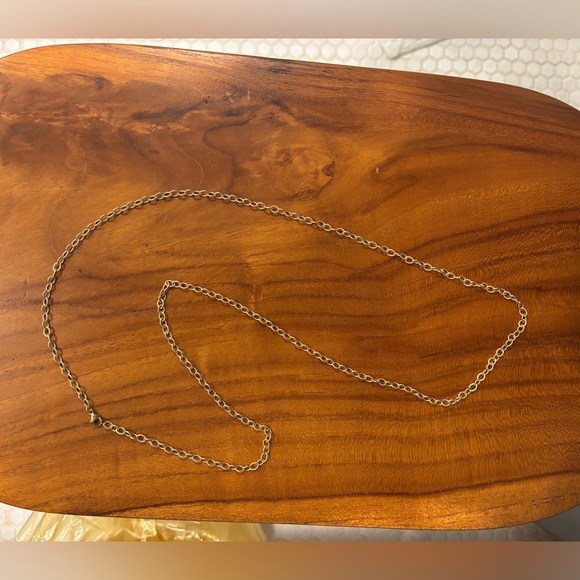 Jane Win Mini-Twist 32 inch Link Gold Filled Chain - Picture 6 of 7